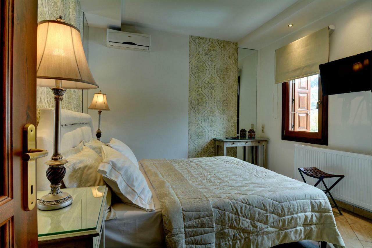 Iatrou Guesthouse Портариа Екстериор снимка